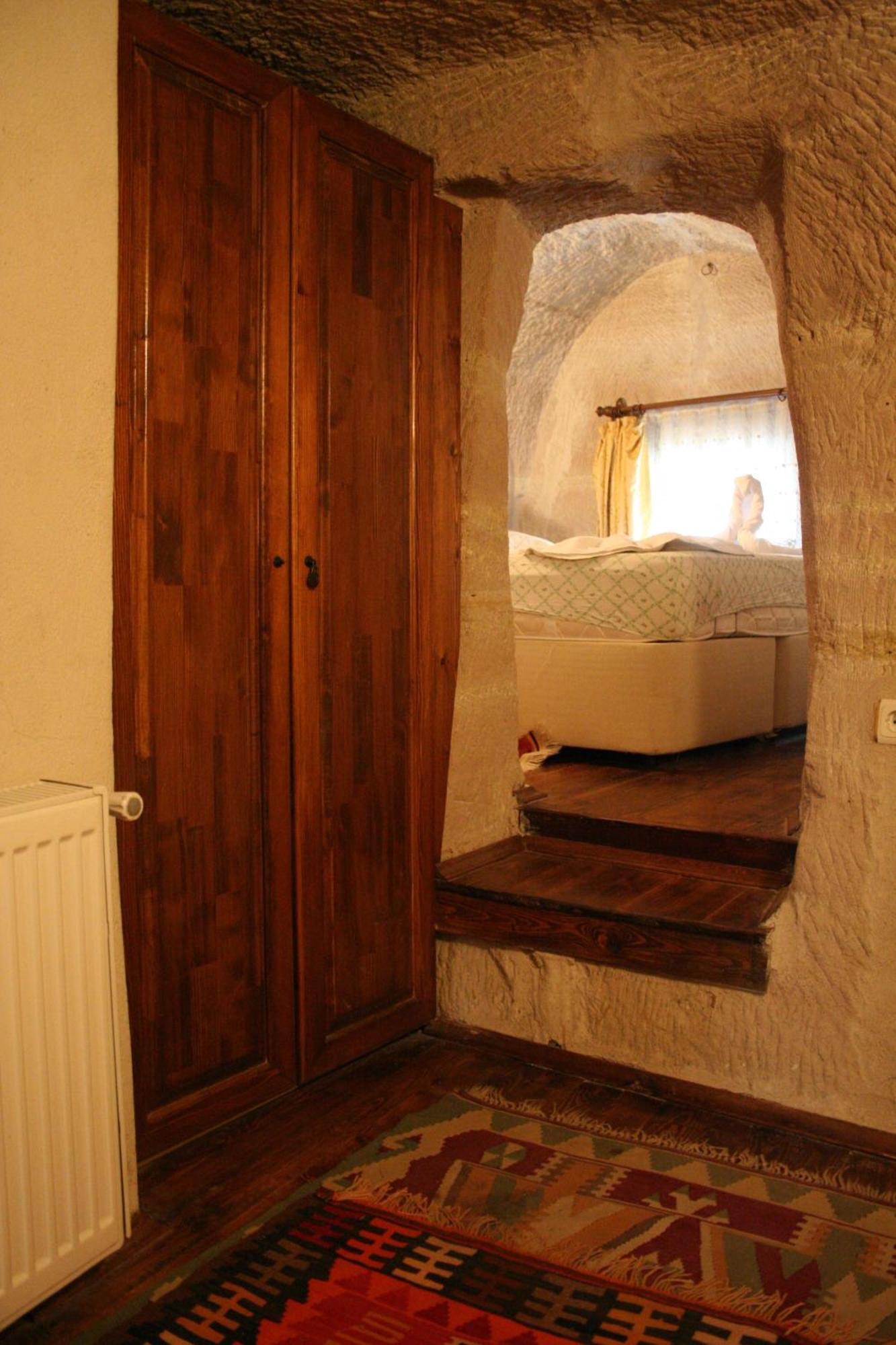 Anatolia Cave Hotel Pension Гьореме Екстериор снимка