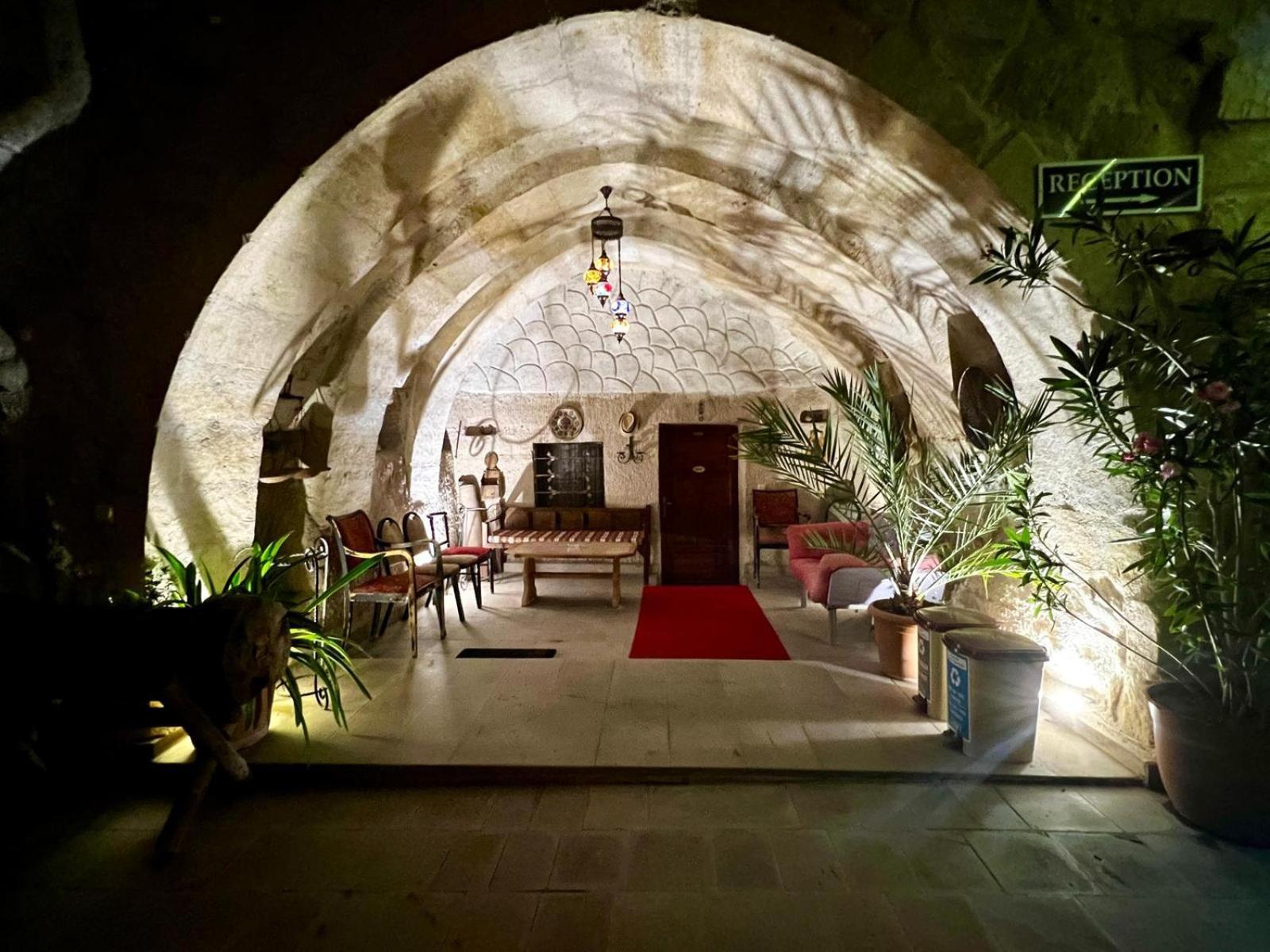 Anatolia Cave Hotel Pension Гьореме Екстериор снимка