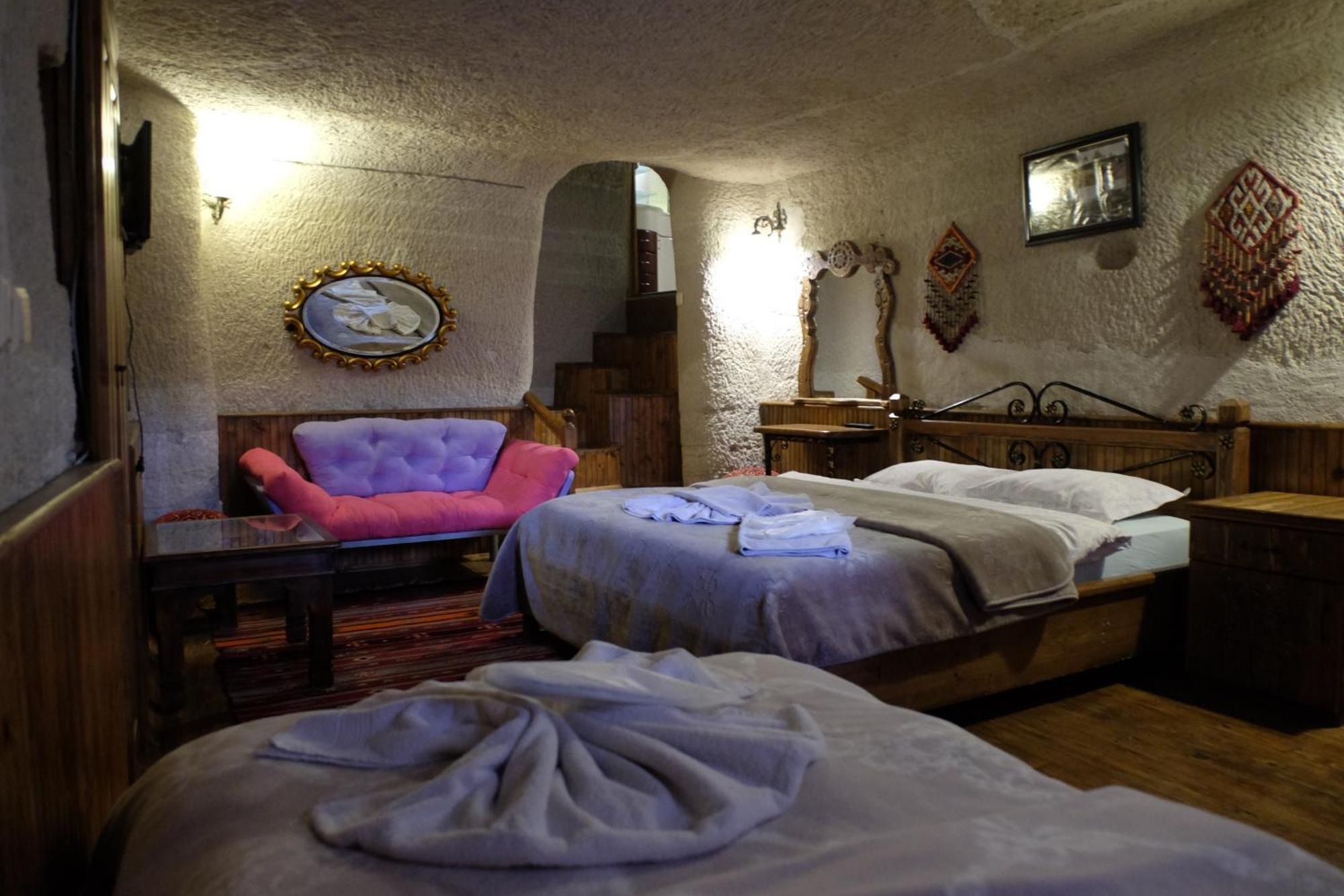 Anatolia Cave Hotel Pension Гьореме Екстериор снимка