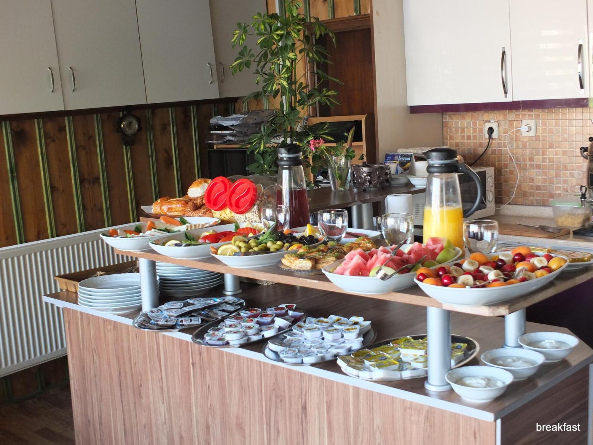 Anatolia Cave Hotel Pension Гьореме Екстериор снимка